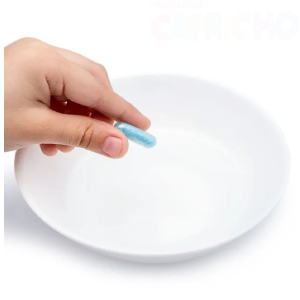 GIZ DE CERA RETRATIL PARA BANHO C/ 2 CAPSULAS DE ESPONJA SURPRESA COLOR JOY - BLISTER C/ 6 CORES LE